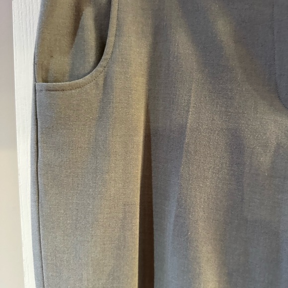 Grey suit pants from the limited size 8 - Picture 4 of 7